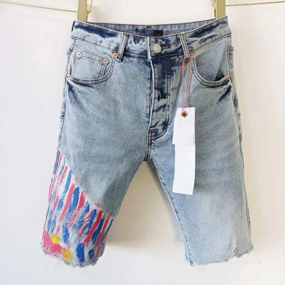 High quality Purple ROCA brand jeans high street paint ink print pentagonal with raw edges straight leg shorts for denim pants
High quality Purple ROCA brand jeans high street paint ink print pentagonal with raw edges straight leg shorts for denim pants
