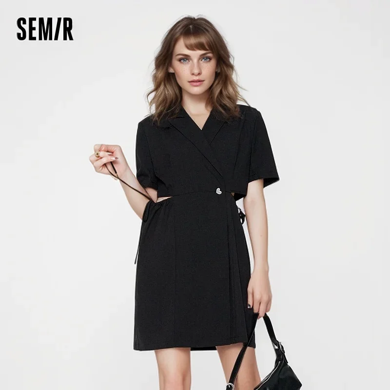 Платье Semir женское с воротником-костюмом в форме сердца, в стиле группы девушек, Новинка лета 2024, платье черного цвета с талией, милое и Крутое
Платье Semir женское с воротником-костюмом в форме сердца, в стиле группы девушек, Новинка лета 2024, платье черного цвета с талией, милое и Крутое
