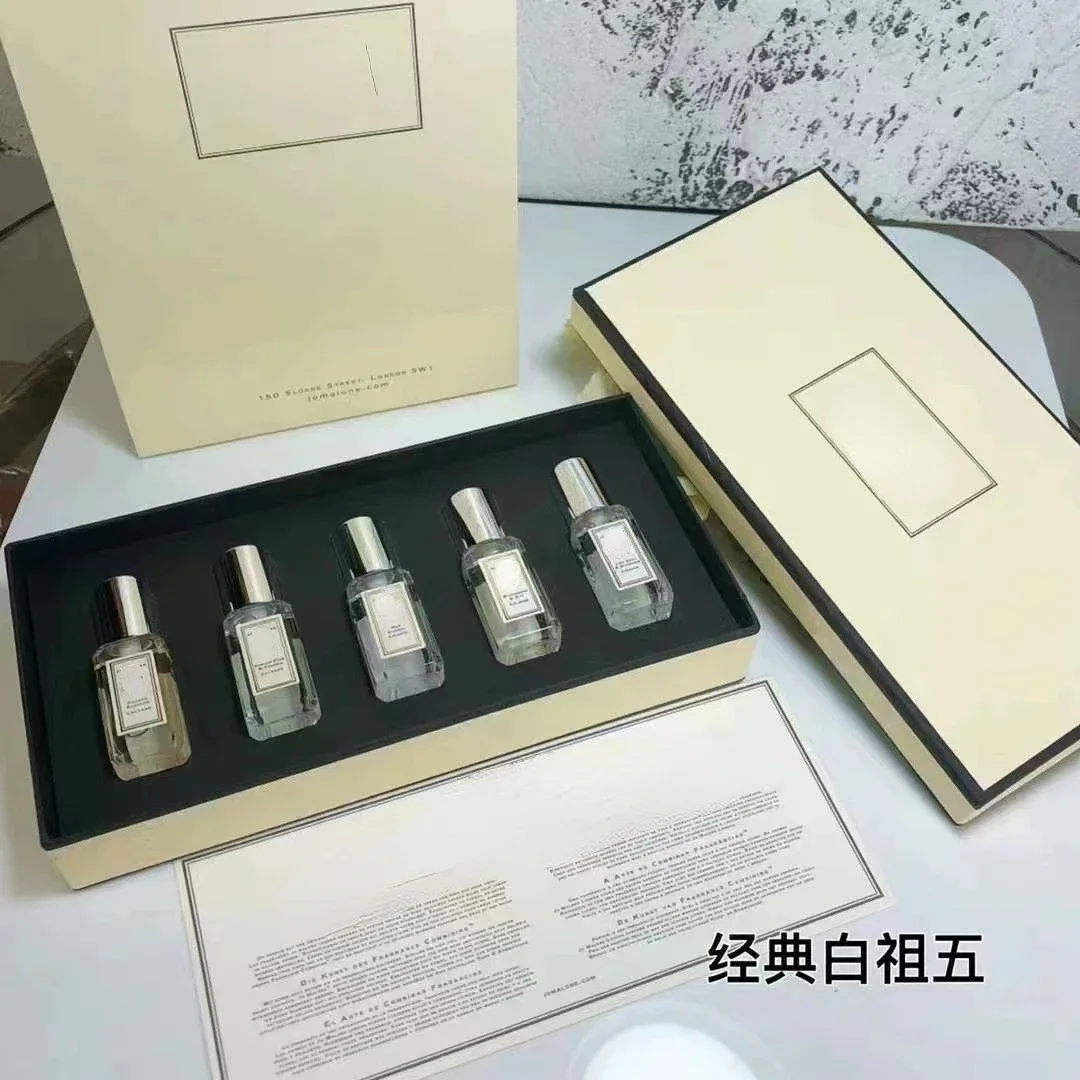 Бренд естественным образом увлажняет и длится как для мужчин, так и для женщин, подходит для всех типов кожи. Быстрая доставка
Бренд естественным образом увлажняет и длится как для мужчин, так и для женщин, подходит для всех типов кожи. Быстрая доставка