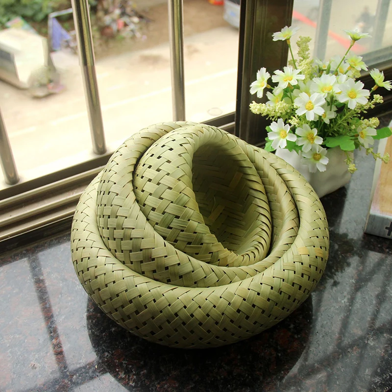 Handmade Woven Bamboo Products Storage Basket, Bird's Nest Type Household Basket, Handicraft
Handmade Woven Bamboo Products Storage Basket, Bird's Nest Type Household Basket, Handicraft