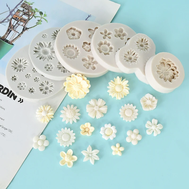 3D Daisy Wild Chrysanthemum Flower Shape Silicone Mold Baking Mold Chocolate Baking Fondant Cake Accessories Tools Resin Mould
3D Daisy Wild Chrysanthemum Flower Shape Silicone Mold Baking Mold Chocolate Baking Fondant Cake Accessories Tools Resin Mould