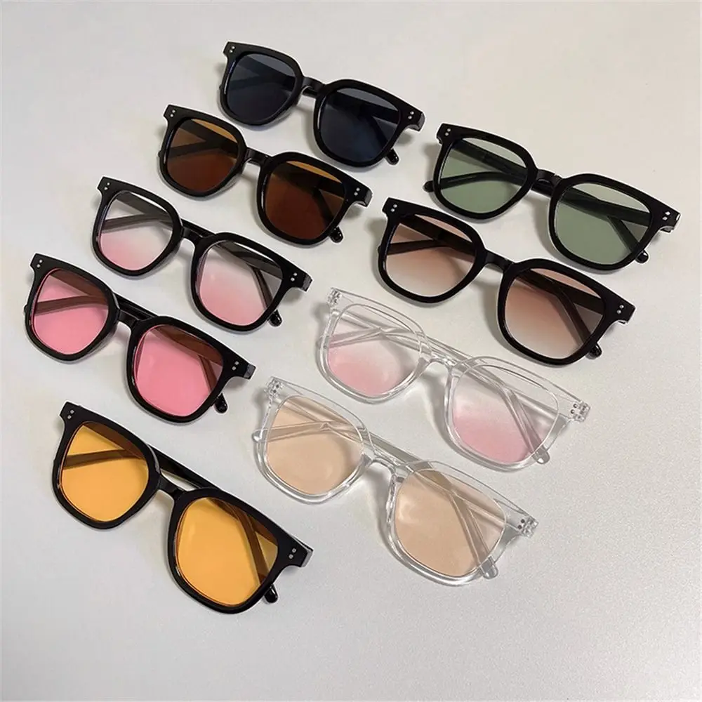 No Makeup Gradient Blush Sunglasses UV400 Protection Square Decorative Eyewear Anti-Glare Shades
No Makeup Gradient Blush Sunglasses UV400 Protection Square Decorative Eyewear Anti-Glare Shades