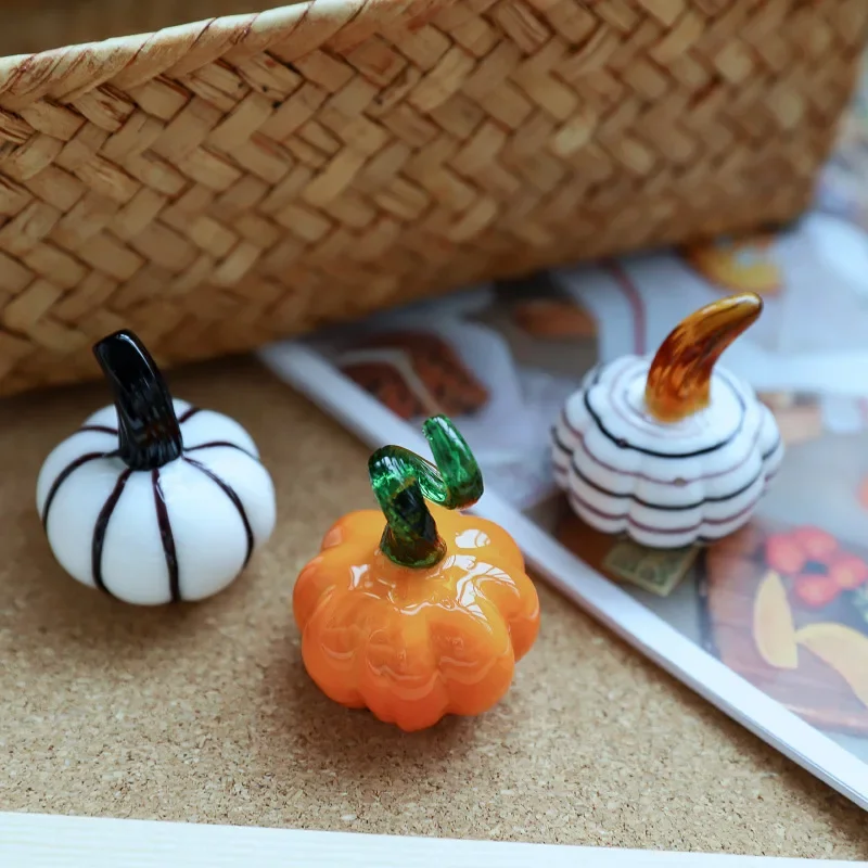 Creative Pure Handmade Garden Color Pumpkin Shape Tabletop Glass Decoration Living Room Desktop Home Car Decor Festivals Gifts
Creative Pure Handmade Garden Color Pumpkin Shape Tabletop Glass Decoration Living Room Desktop Home Car Decor Festivals Gifts