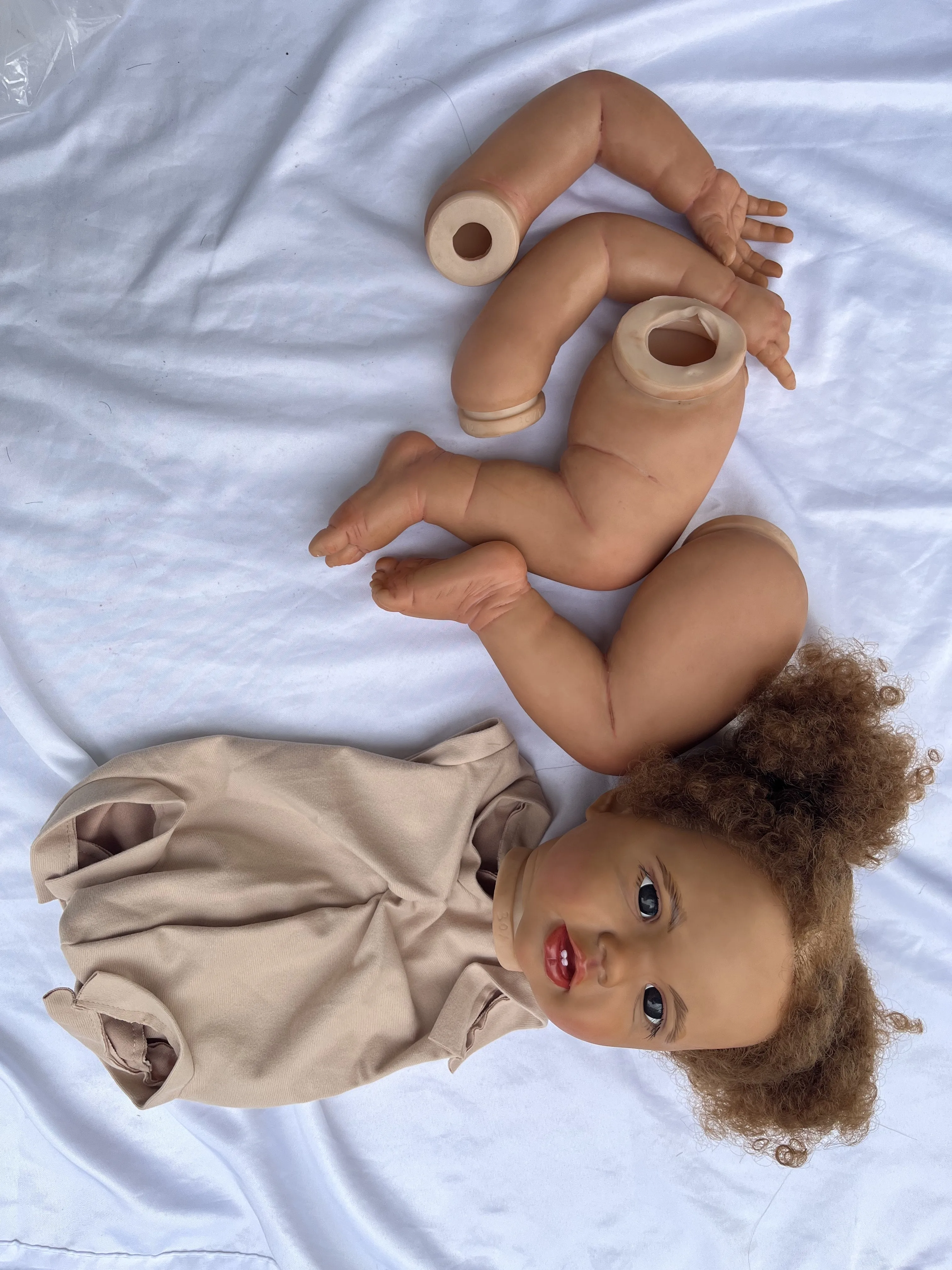 

FBBD Customized Limited Supply 24inch Reborn Baby Lottie Dark Skin Painted Kit DIY Part With one extra cloth body Real Photos