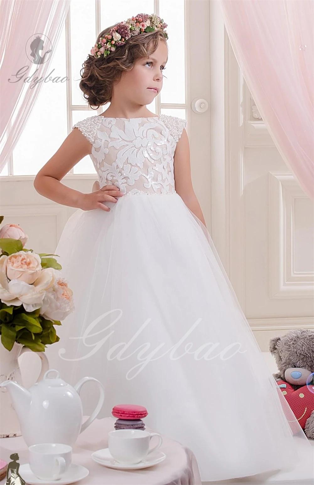 

Flower Girl Dress For Wedding Pearls White Lace Fluffy Applique Tulle Toddler Kids First Communion Ball Gowns Birthday Dress