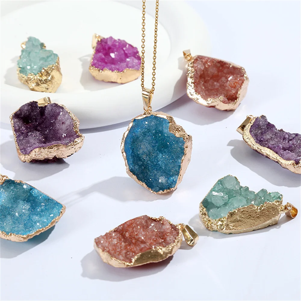 Cross-Border Natural Crystal Lrregular Pendant Crystal Cluster Jewelry Accessories Gold Plated Edge Crystal Raw Stone Necklace W
Cross-Border Natural Crystal Lrregular Pendant Crystal Cluster Jewelry Accessories Gold Plated Edge Crystal Raw Stone Necklace W