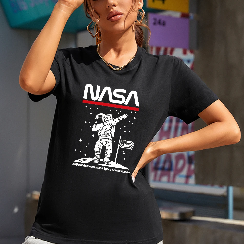 Astronaut Print Women Clothes Summer Fashion Graphic Shirts For Women Casual O Neck Tshirts Cotton Loose T-shirts For Woman
Astronaut Print Women Clothes Summer Fashion Graphic Shirts For Women Casual O Neck Tshirts Cotton Loose T-shirts For Woman