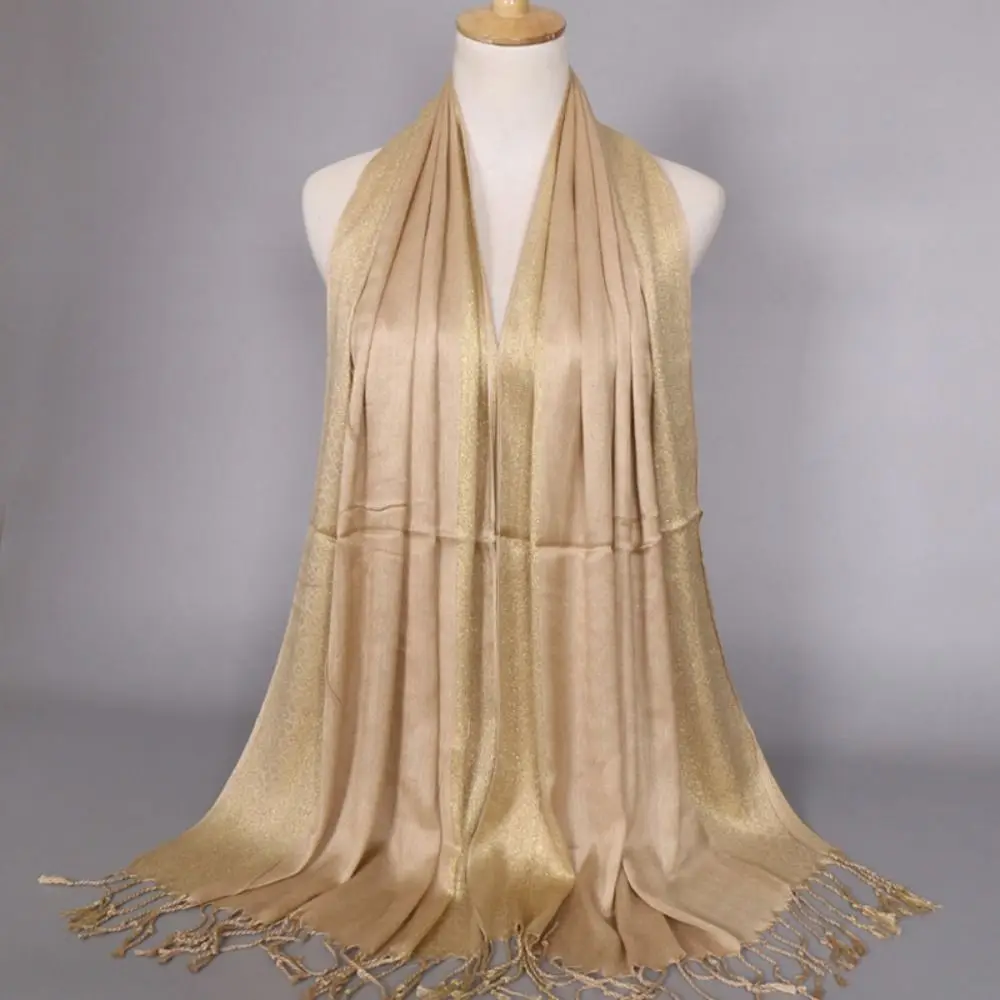 Luxury Brand Gold Muslim Head Scarf New Solid Color Cotton Glitter Pashmina Bandana Women Fashion Female Foulard Hijab
Luxury Brand Gold Muslim Head Scarf New Solid Color Cotton Glitter Pashmina Bandana Women Fashion Female Foulard Hijab