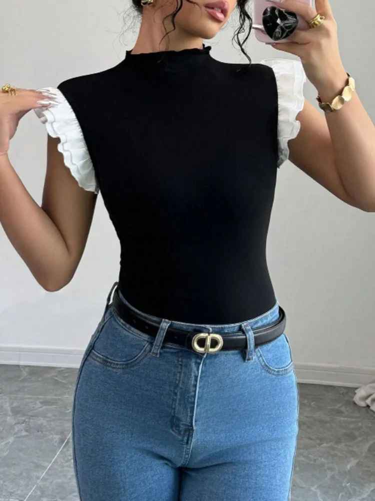 قميص نسائي للربيع والصيف أسود بياقة عالية أبيض مكشكش بدون أكمام ضيق أنيق حلو للاستخدام اليومي عصري قميص نسائي للربيع والصيف أسود بياقة عالية أبيض مكشكش بدون أكمام ضيق أنيق حلو للاستخدام اليومي عصري