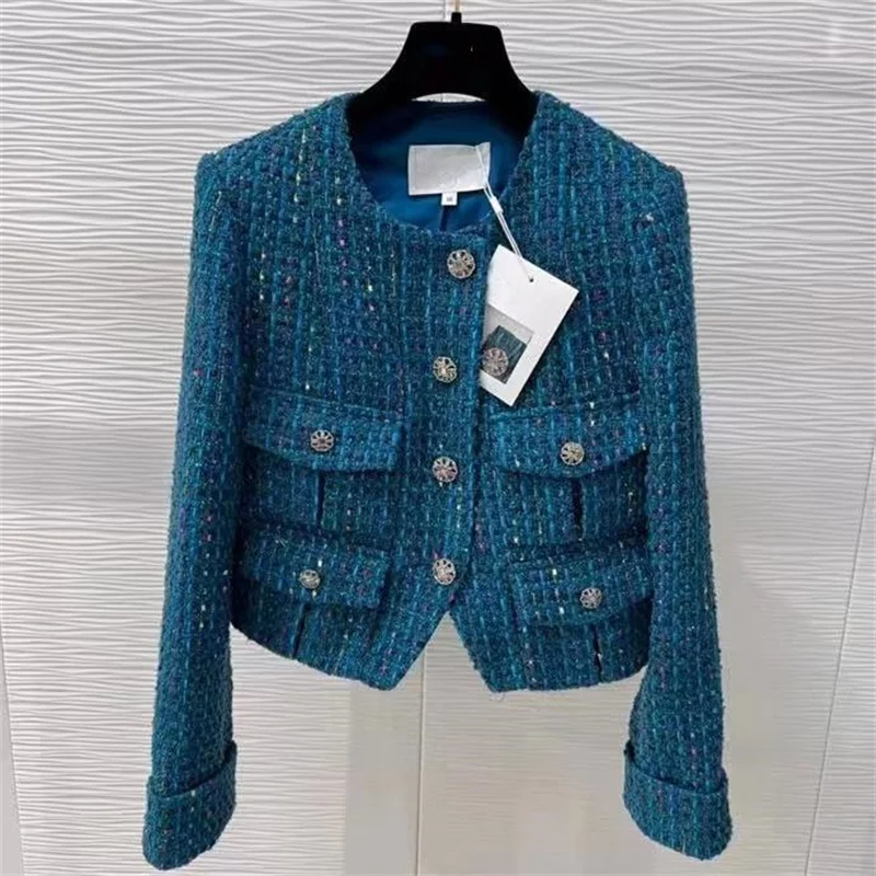 Vintage Blue Tweed Jackets Fashion Designers Autumn Winter Women's Clothes Luxury 2023 Crystal Buttons Elegant Short Coats Q227
Vintage Blue Tweed Jackets Fashion Designers Autumn Winter Women's Clothes Luxury 2023 Crystal Buttons Elegant Short Coats Q227