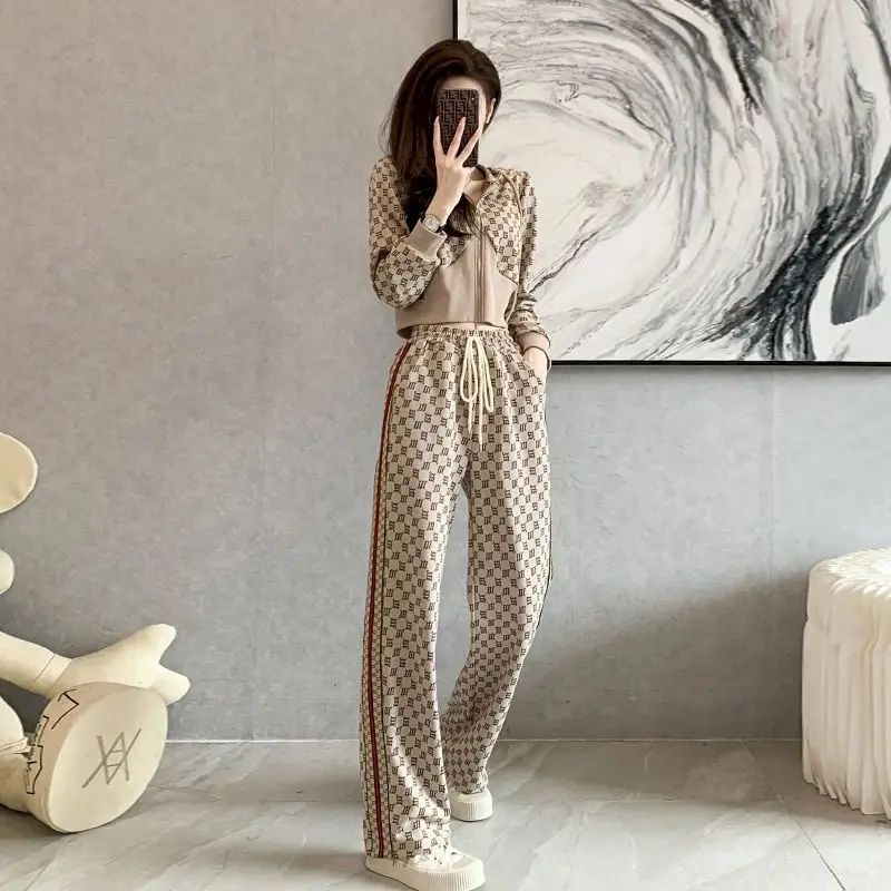 Casual Sporty Suit Women Spring Summer trend sweatshirt Fashion Cardigan Hooded Jacket Wide Leg Pants 2 Piece Set Aesthetic Sets
Casual Sporty Suit Women Spring Summer trend sweatshirt Fashion Cardigan Hooded Jacket Wide Leg Pants 2 Piece Set Aesthetic Sets
