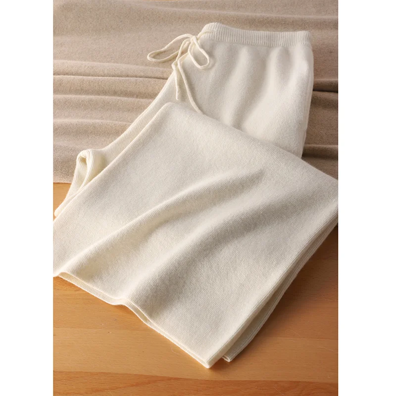 White Woolen Knitted Trousers Wide-Leg Pants Wool Pants Autumn Women's Autumn and Winter Spring and Autumn Straight Casual
White Woolen Knitted Trousers Wide-Leg Pants Wool Pants Autumn Women's Autumn and Winter Spring and Autumn Straight Casual