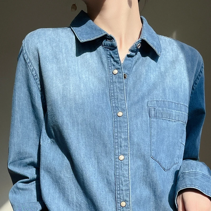 

Retro workwear style denim shirt for women with a design sense of spring and summer niche Underwear top with loose jacket