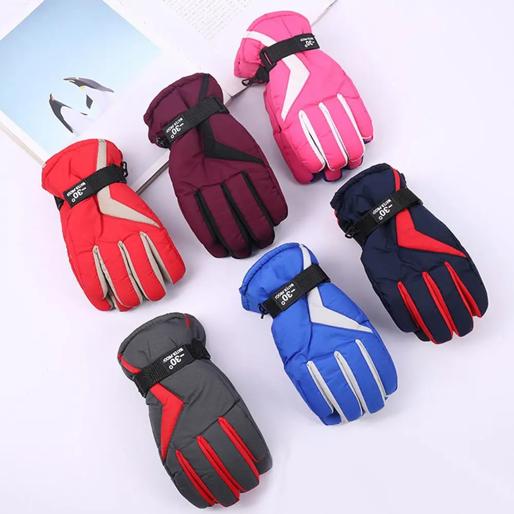 Kids Winter Ski Gloves Cute Cartoon Warm Mittens Non-slip Windproof Outdoor Sports Gloves For Children Boys Girls
Kids Winter Ski Gloves Cute Cartoon Warm Mittens Non-slip Windproof Outdoor Sports Gloves For Children Boys Girls