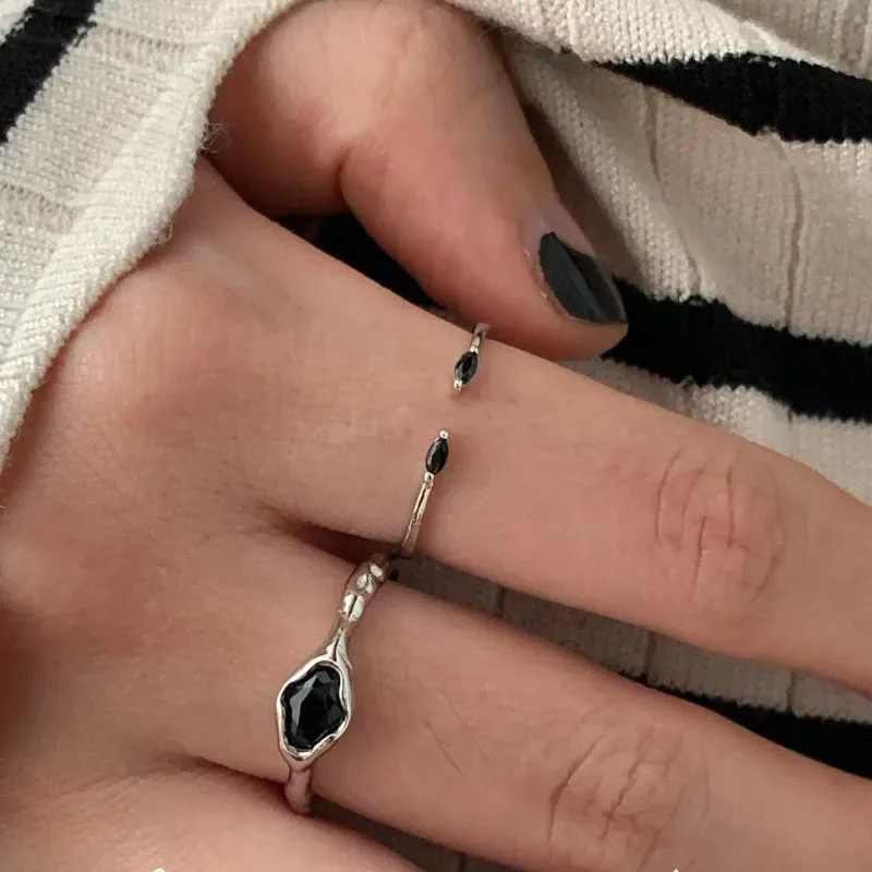 Minimalist Black Narrow Silver Color Rings for Women Korean Simple Adjustable Fashion Band Female Bijoux Jewelry Accessories
Minimalist Black Narrow Silver Color Rings for Women Korean Simple Adjustable Fashion Band Female Bijoux Jewelry Accessories