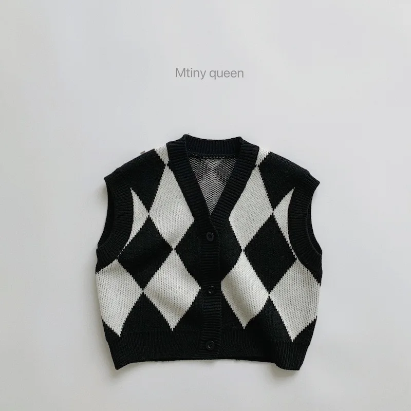 Korean 2023 Spring Autumn Baby Boys Vest Cotton Plaid V Neck Loose Knitted Kids Boys Waistcoat Versatile Children Boys Outfits
Korean 2023 Spring Autumn Baby Boys Vest Cotton Plaid V Neck Loose Knitted Kids Boys Waistcoat Versatile Children Boys Outfits