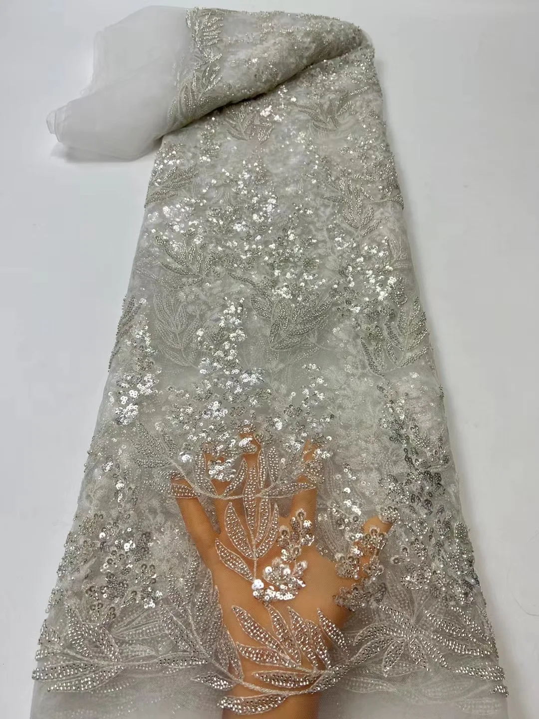 Gorgeous Nigerian Heavy Handmade Beads Tulle Lace Fabric 2023 French Luxury Sequin Net Lace Fabric For Bridal Dinner Dresses Sew
Gorgeous Nigerian Heavy Handmade Beads Tulle Lace Fabric 2023 French Luxury Sequin Net Lace Fabric For Bridal Dinner Dresses Sew