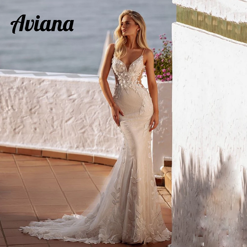 Aviana Boho Tulle Mermaid Wedding Dresses Spaghetti Straps V Neck Lace Appliques Bridal Gowns Beach Sweep Train robe de mariée
Aviana Boho Tulle Mermaid Wedding Dresses Spaghetti Straps V Neck Lace Appliques Bridal Gowns Beach Sweep Train robe de mariée