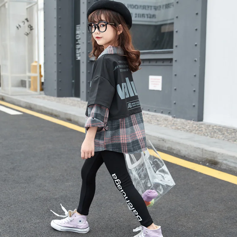 Teenager Autumn Sport Clothing Girl Set 2023 New Casual Turn Collar Plaid Patchwork Long Sleeve 2 Pieces Children'S Outfit
Teenager Autumn Sport Clothing Girl Set 2023 New Casual Turn Collar Plaid Patchwork Long Sleeve 2 Pieces Children'S Outfit