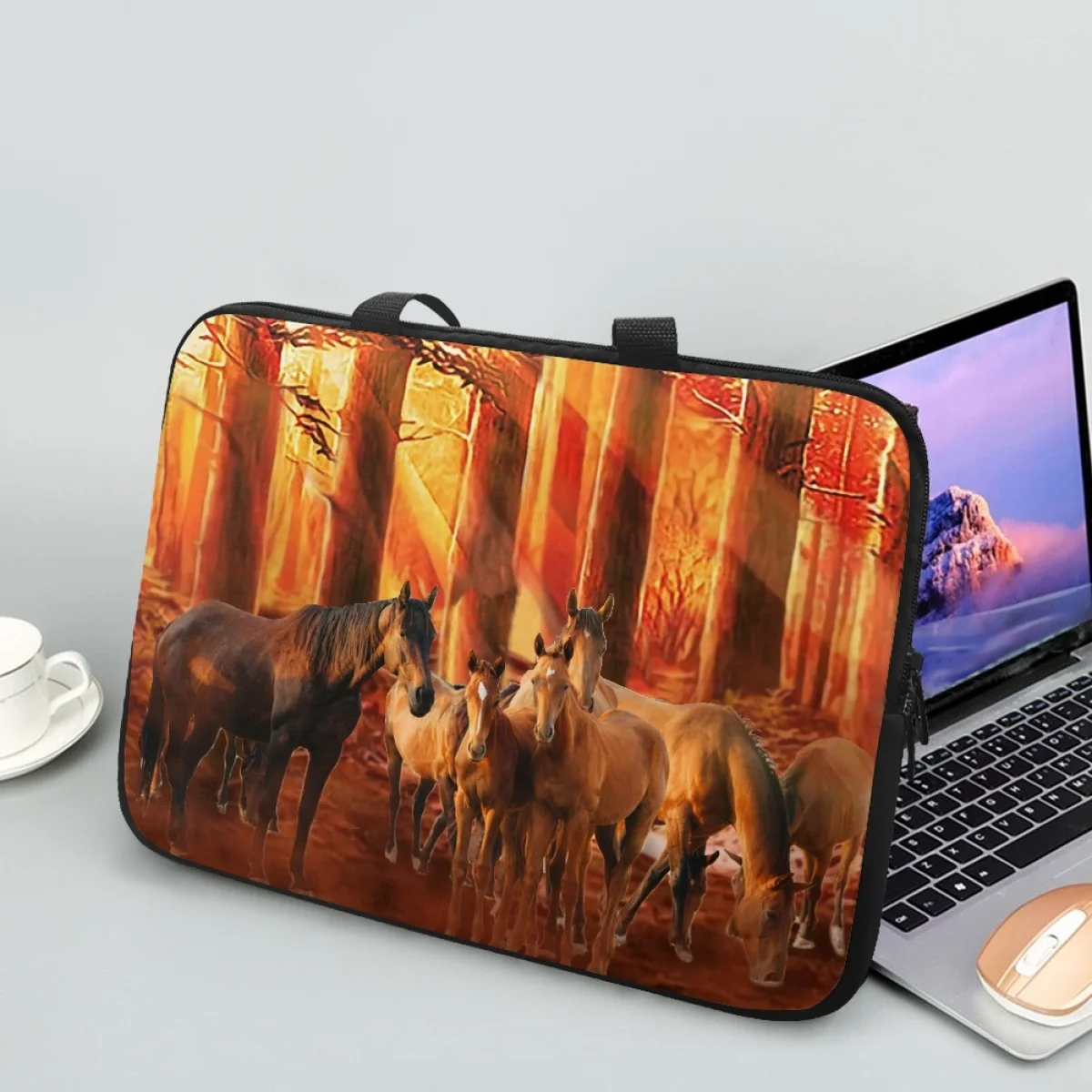 Модный 3d-портфель для взрослых с лошадью, новинка, популярная портативная уличная дорожная сумка для планшета на молнии, мягкий чехол для ноутбука 2023
Модный 3d-портфель для взрослых с лошадью, новинка, популярная портативная уличная дорожная сумка для планшета на молнии, мягкий чехол для ноутбука 2023