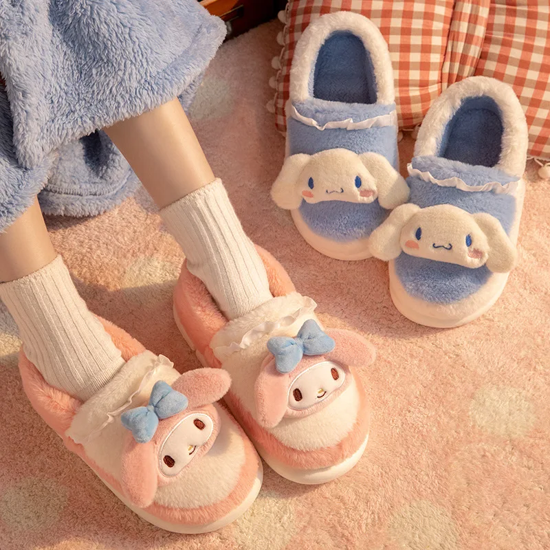 New Kawaii Sanrios Hellokittys Kuromi Mymelody Cinnamoroll Plush Slippers Winter Thick Soled Cotton Shoes Anime Toys For Girls
New Kawaii Sanrios Hellokittys Kuromi Mymelody Cinnamoroll Plush Slippers Winter Thick Soled Cotton Shoes Anime Toys For Girls