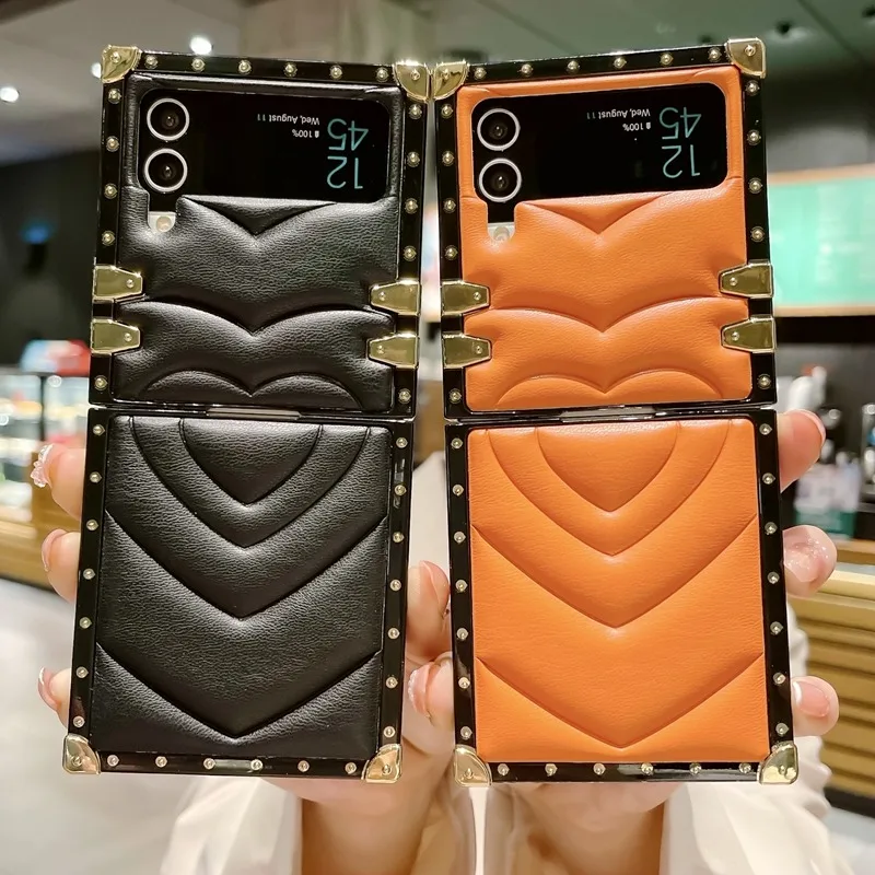 For Samsung Galaxy Z Flip4 Phone ZFlip3 5G Case Casing Cover Love Square Couple Shell Luxury Stereo 3D
For Samsung Galaxy Z Flip4 Phone ZFlip3 5G Case Casing Cover Love Square Couple Shell Luxury Stereo 3D