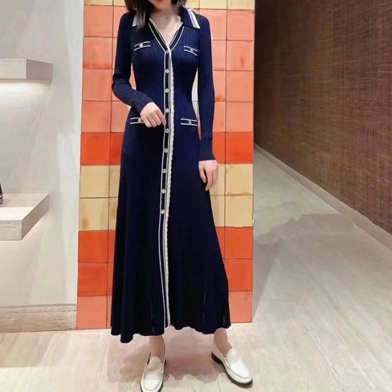 Women Spring Single Breasted Slim Turn-down Collar Patchwork Color Knitted Maxi Long Dress
Women Spring Single Breasted Slim Turn-down Collar Patchwork Color Knitted Maxi Long Dress