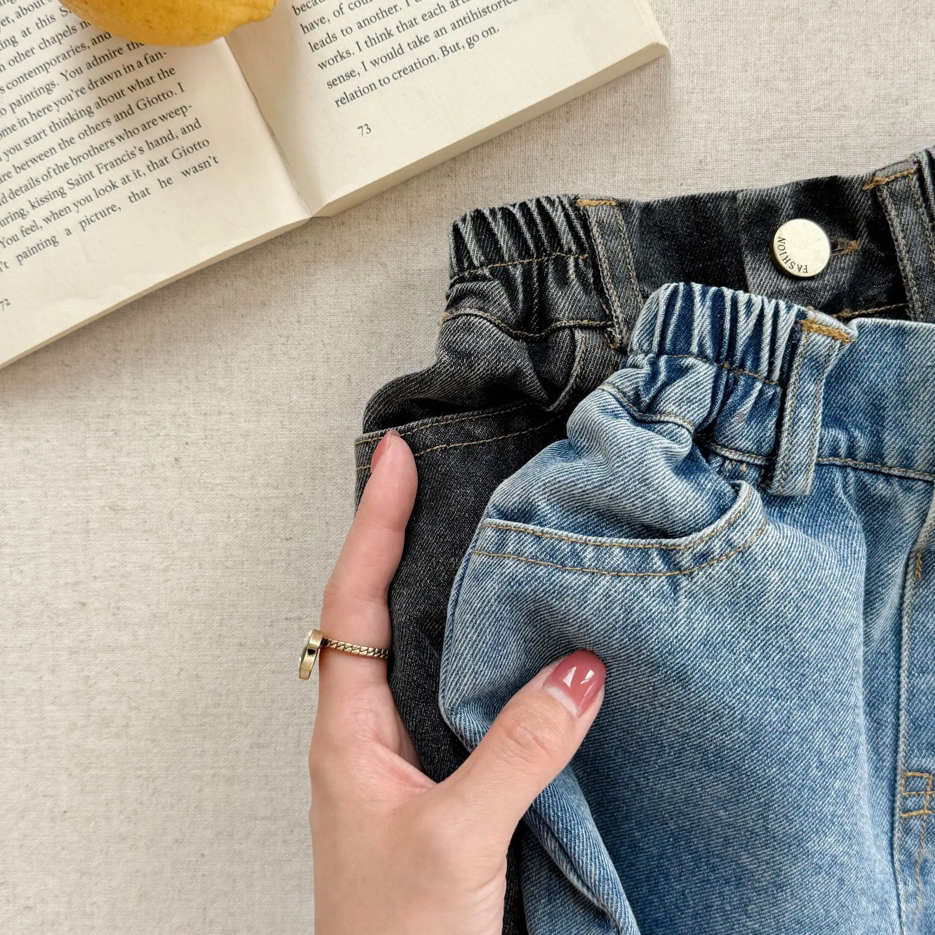 2025 Summer New Girls Denim Shorts Children Casual Pants Loose Boys Jeans Solid Color Baby Shorts Kids Clothes 43 S7e3f7ef11791469f8bb9dcbef991992bW