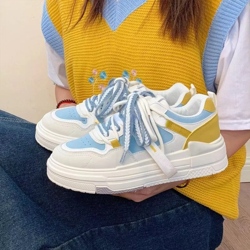 Кроссовки женские универсальные на платформе, Вулканизированная подошва, круглый носок, Повседневная модная обувь для скейтбординга, осень
Кроссовки женские универсальные на платформе, Вулканизированная подошва, круглый носок, Повседневная модная обувь для скейтбординга, осень