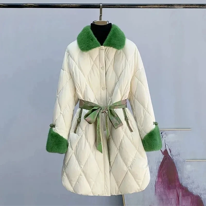 Зимняя Новая высококачественная пуховая хлопковая куртка с воротником из искусственного меха норки Парка женская Свободная Повседневная теплая верхняя одежда женское пальто
Зимняя Новая высококачественная пуховая хлопковая куртка с воротником из искусственного меха норки Парка женская Свободная Повседневная теплая верхняя одежда женское пальто