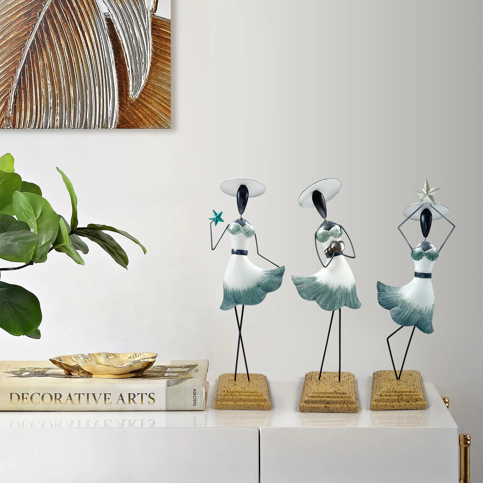 Nordic Style Character Decoration Ornaments Model House Office Decoration Crafts Entrance Cabinet Table Top Metal Ornaments
Nordic Style Character Decoration Ornaments Model House Office Decoration Crafts Entrance Cabinet Table Top Metal Ornaments