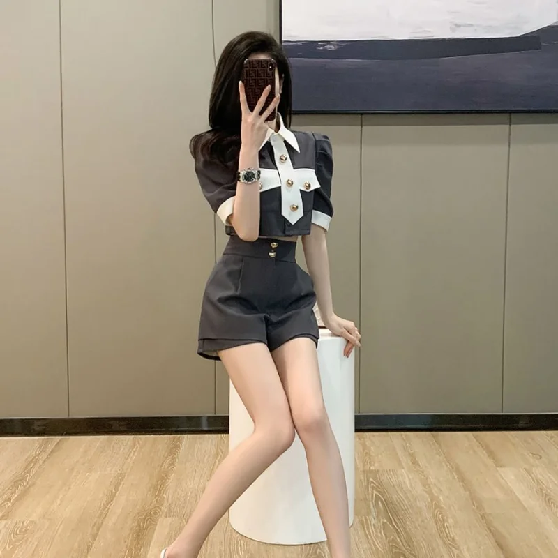 Summer Sexy high grade shorts set for women's summer wear, academic style, slim and stylish two-piece set for women's clothing
Summer Sexy high grade shorts set for women's summer wear, academic style, slim and stylish two-piece set for women's clothing