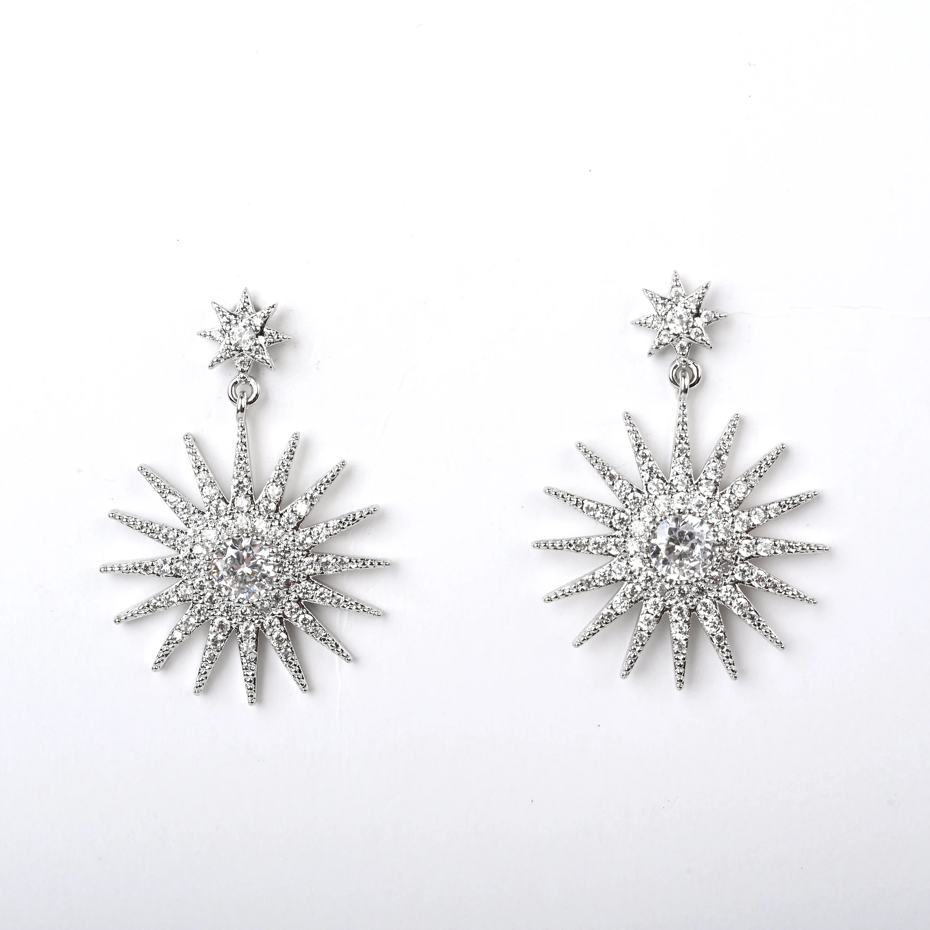Bling-229 Shiny Big Sun Star Earrings Sparkling Fashion Jewelry for Women 925 Free Shipping
Bling-229 Shiny Big Sun Star Earrings Sparkling Fashion Jewelry for Women 925 Free Shipping