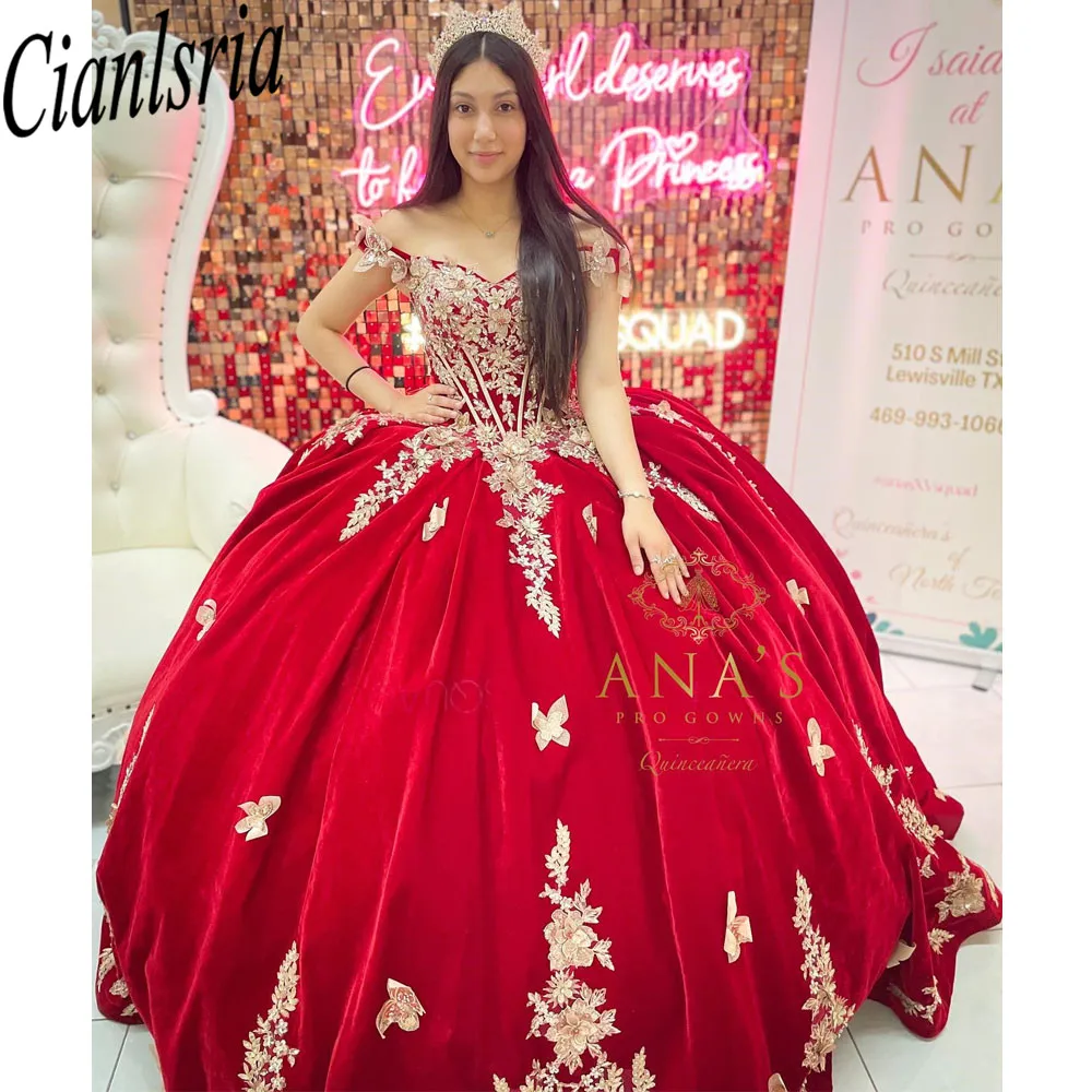 Red Ball Gown Quinceanera Dresses 2023 Off Shoulder Beaded Appliques Sequins Sweet 16 Dress Vestidos De 15 años
Red Ball Gown Quinceanera Dresses 2023 Off Shoulder Beaded Appliques Sequins Sweet 16 Dress Vestidos De 15 años