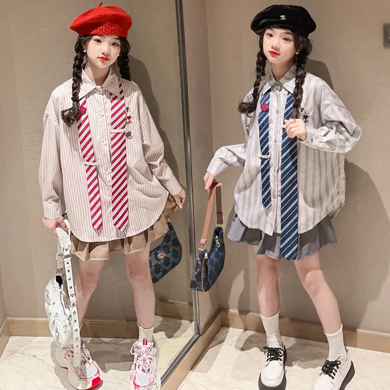 Network Red Dopamine Girls' Striped Tie Shirt Half Skirt Two Piece Set Girls' Fashionable Street Blast Set
Network Red Dopamine Girls' Striped Tie Shirt Half Skirt Two Piece Set Girls' Fashionable Street Blast Set