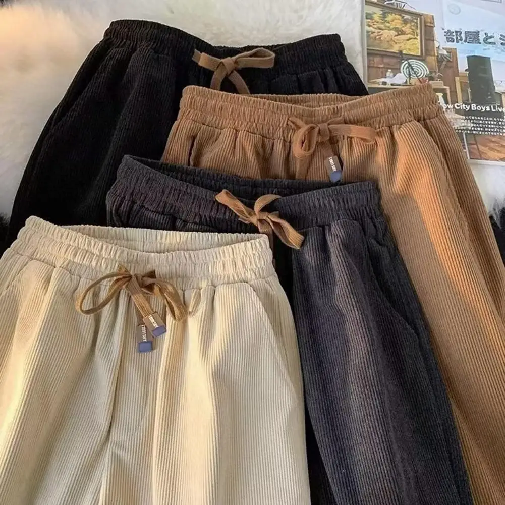 Men Polyester Sweatpants Cozy Drawstring Sweatpants for Men Women Soft Plush Wide Leg Trousers with Elastic Waist Pockets
Men Polyester Sweatpants Cozy Drawstring Sweatpants for Men Women Soft Plush Wide Leg Trousers with Elastic Waist Pockets
