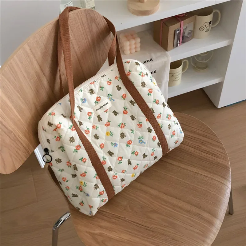 Mummy Bag Diaper Bag Quilting Women Cotton Handbag Bear Floral Print Cute Bag Zipper Large Tote Soft Cloth Shopping Bags
Mummy Bag Diaper Bag Quilting Women Cotton Handbag Bear Floral Print Cute Bag Zipper Large Tote Soft Cloth Shopping Bags