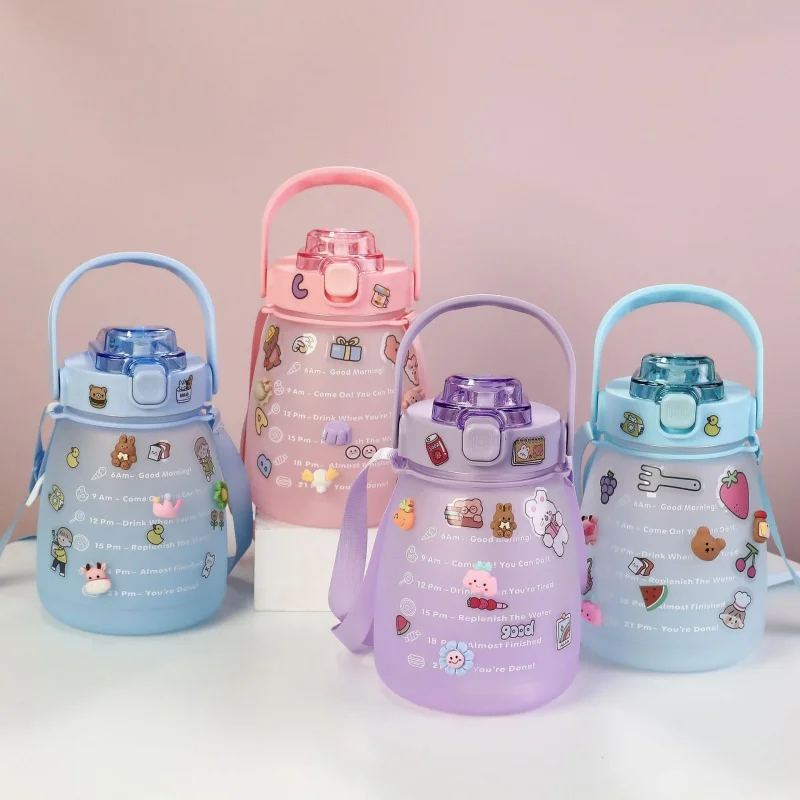 Новое поступление, бутылочки для воды, чашка, детская соломенная чашка с ремешком, градиентный цвет, матовая бутылочка для воды большой емко...
Новое поступление, бутылочки для воды, чашка, детская соломенная чашка с ремешком, градиентный цвет, матовая бутылочка для воды большой емко...