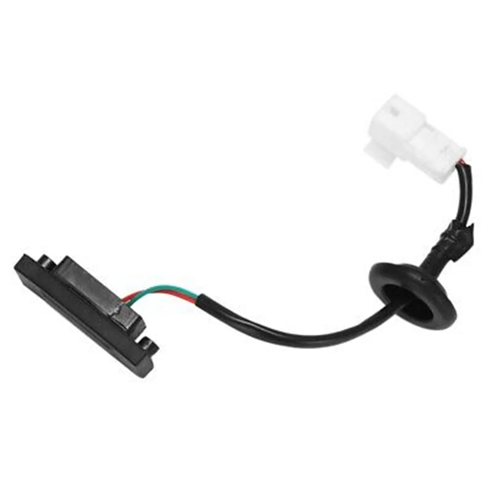 For Hyundai I10 Trunk Door Switch - Brand New, High Quality ABS, Black, 81260B4000 Direct Replacement, High-Strength Material
For Hyundai I10 Trunk Door Switch - Brand New, High Quality ABS, Black, 81260B4000 Direct Replacement, High-Strength Material