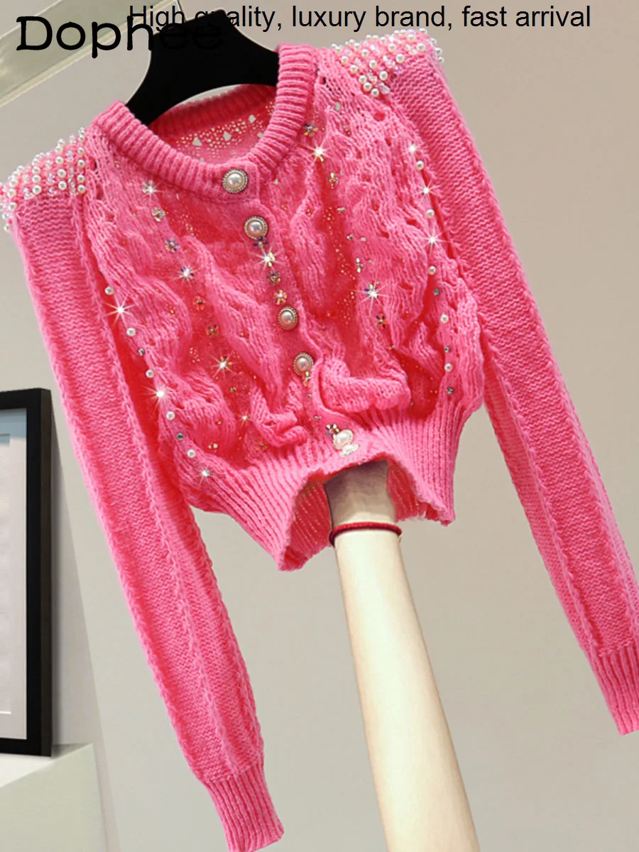 Rhinestones Chic Beads Cardigan Coat Sexy Hollow Pleated Long Sleeve Knitted Women 2023 Winter Korean Sweet Pink Sweater 
Rhinestones Chic Beads Cardigan Coat Sexy Hollow Pleated Long Sleeve Knitted Women 2023 Winter Korean Sweet Pink Sweater