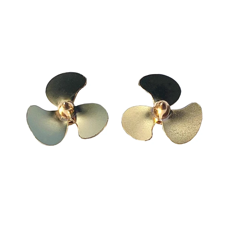 1Pair 3-Blade Paddle Diameter 19mm Shaft Hole 2mm Brass Welding Copper Propeller Positive Negative Props for Scale Boat Model
1Pair 3-Blade Paddle Diameter 19mm Shaft Hole 2mm Brass Welding Copper Propeller Positive Negative Props for Scale Boat Model