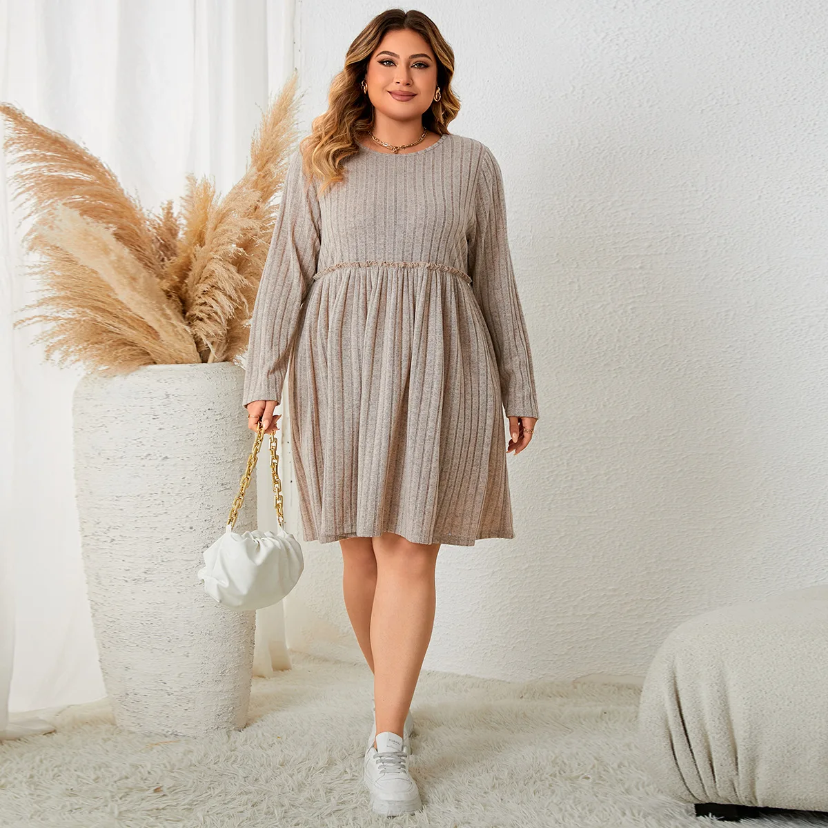2023 Autumn Women Large Size Long Sleeve Round Neck Knit Casual Dresses Temperament Elegant Solid Color Plus Size Lady Dresses
2023 Autumn Women Large Size Long Sleeve Round Neck Knit Casual Dresses Temperament Elegant Solid Color Plus Size Lady Dresses