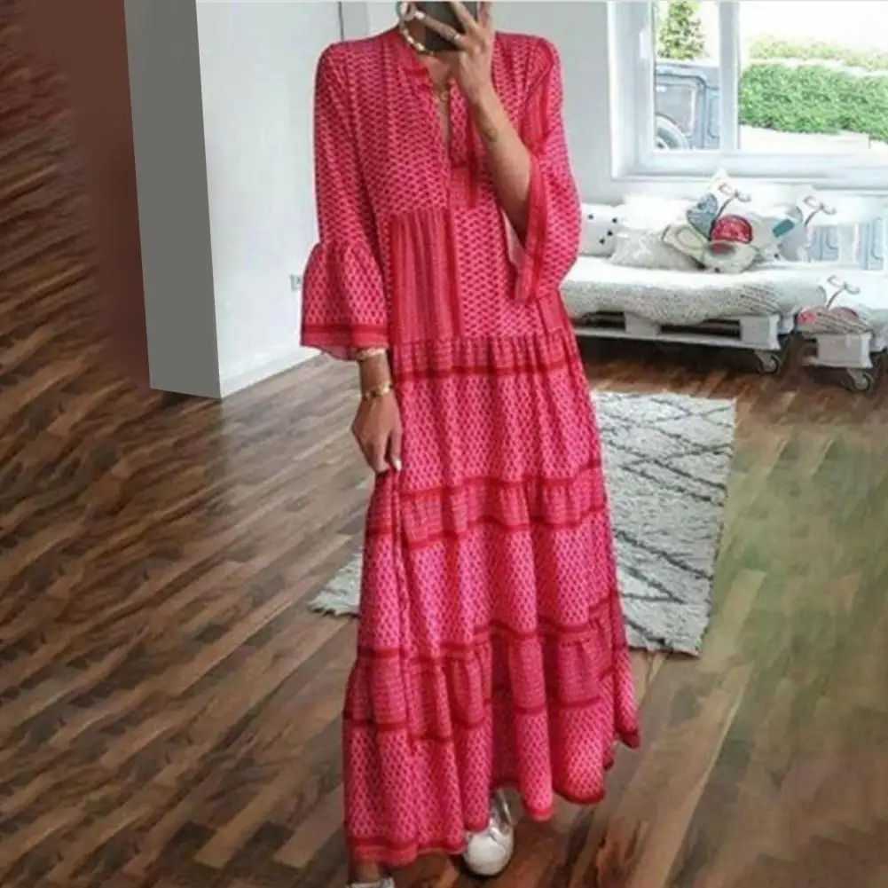 Elegant Evening Maxi Dress Geometric Patchwork Maxi Dress Stylish Women's Geometric Print Maxi Dress Casual V-neck for Holidays
Elegant Evening Maxi Dress Geometric Patchwork Maxi Dress Stylish Women's Geometric Print Maxi Dress Casual V-neck for Holidays