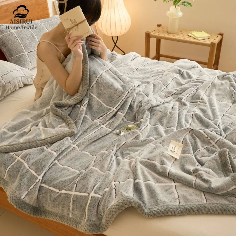Warm Flannel Blanket Sleeping Cover Throw Blanket Checkerboard Design Coldproof Polyester Bedroom Bed Winter for Daily Use 1pc
Warm Flannel Blanket Sleeping Cover Throw Blanket Checkerboard Design Coldproof Polyester Bedroom Bed Winter for Daily Use 1pc