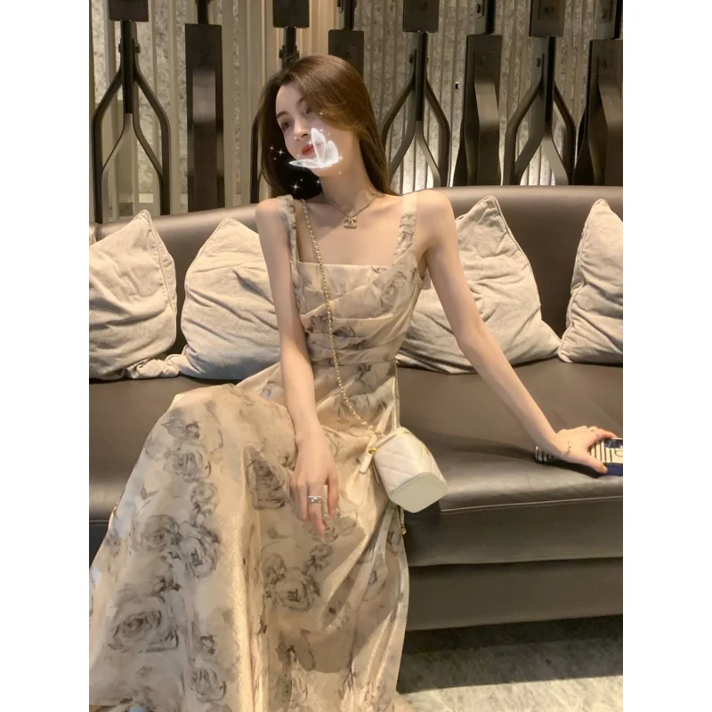 Floral Printed Romantic Strap Dress 2023 Summer Elegant Women's Style Fashion High End Gentle Style Slim Dress Party Beach
Floral Printed Romantic Strap Dress 2023 Summer Elegant Women's Style Fashion High End Gentle Style Slim Dress Party Beach