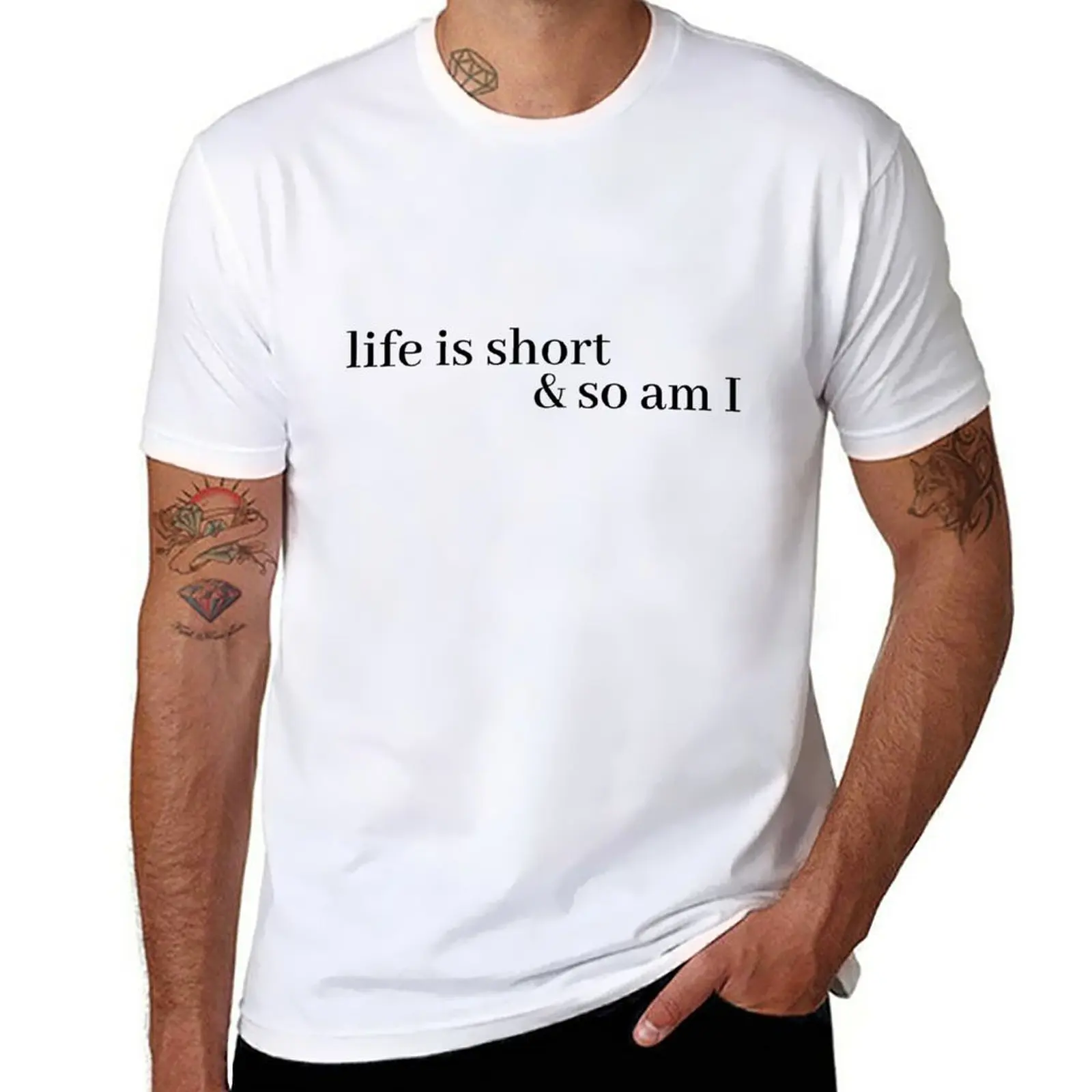 

life is short and so am i T-Shirt kawaii clothes anime clothes plain vintage clothes mens plain t shirts