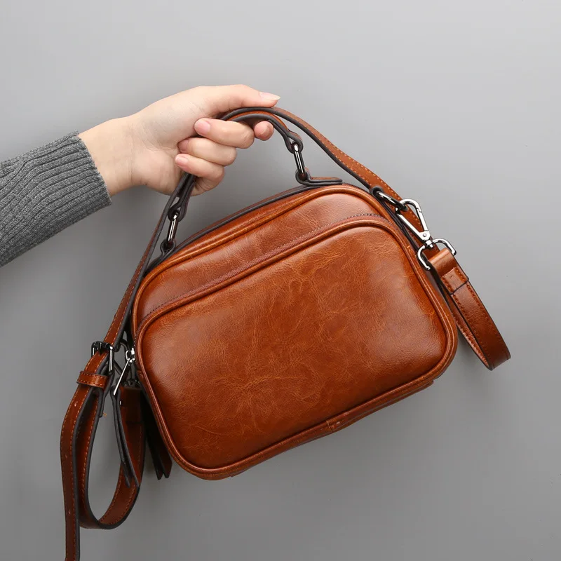 Genuine Leather Cowhide New Fashionable Women's Shoulder Bag Casual Versatile Portable Crossbody Bag for Women
Genuine Leather Cowhide New Fashionable Women's Shoulder Bag Casual Versatile Portable Crossbody Bag for Women