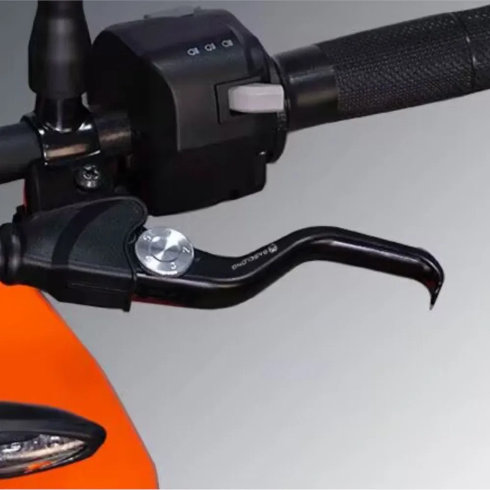 New Motorcycle Two Finger 20% Force Reduction Clutch Lever For 390 DUKE 390 RC 390 RC390 2017-2023 2022 2021 2020 2019 2018
New Motorcycle Two Finger 20% Force Reduction Clutch Lever For 390 DUKE 390 RC 390 RC390 2017-2023 2022 2021 2020 2019 2018