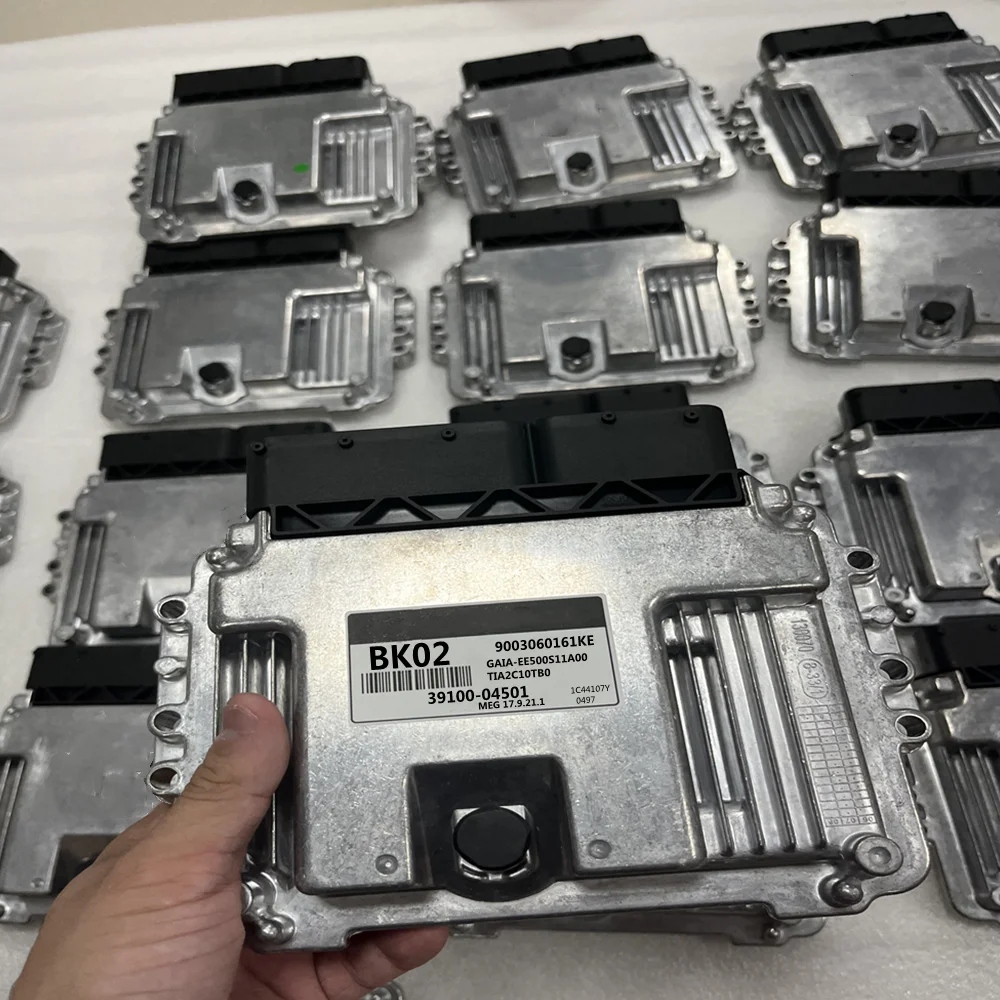 Оригинальный Новый 39100-04501 BK02 3910004501 ECU автомобильный двигатель, компьютерная плата, электронный блок управления MEG17.9.12.1 для KIA
Оригинальный Новый 39100-04501 BK02 3910004501 ECU автомобильный двигатель, компьютерная плата, электронный блок управления MEG17.9.12.1 для KIA