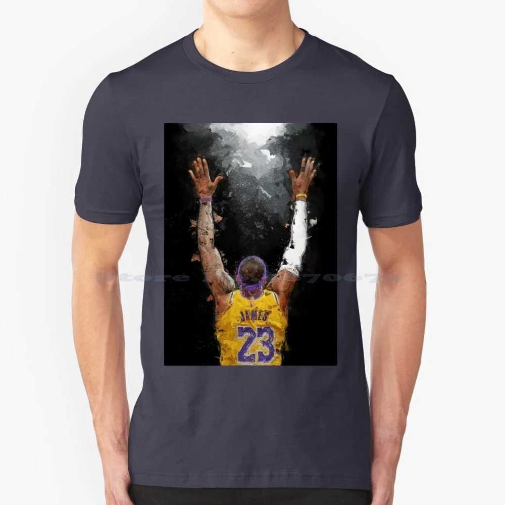 Футболка из 100% хлопка с изображением Джеймса 
Футболка из 100% хлопка с изображением Джеймса